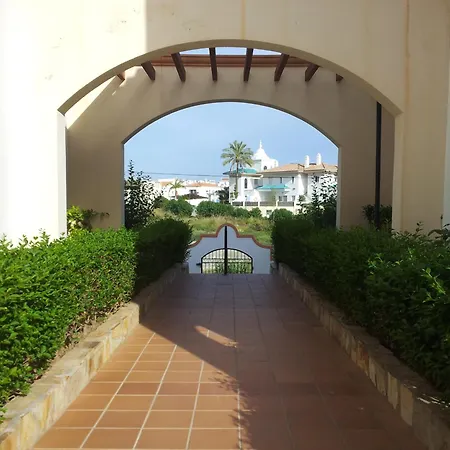 Adosado Con Piscina