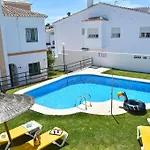 Adosado Con Piscina Apartment