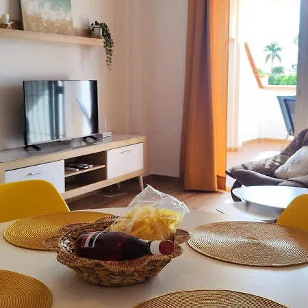 Adosado Con Piscina Апартаменты