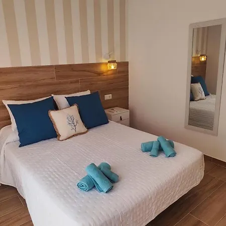 Adosado Con Piscina Апартаменты